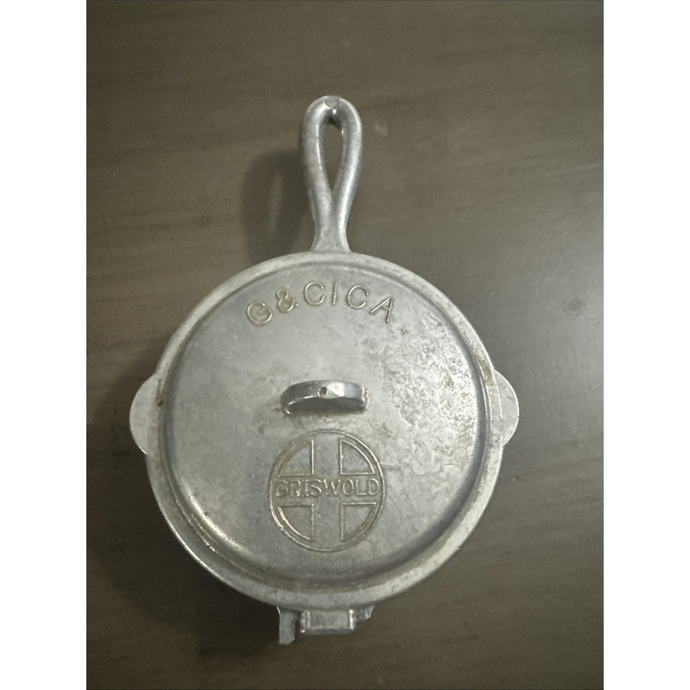 Mini Griswold‎  Commemorative Pan Portland Oregon 2000 G & Cica reproduction